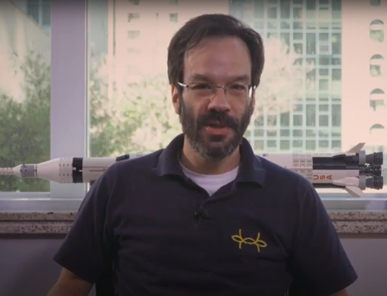 Armadilha dos juros altos foi desmontada e o Brasil deixou de ser País do rentismo e do inferno para o empresário, diz José Rocha, gestor da Dahlia Capital